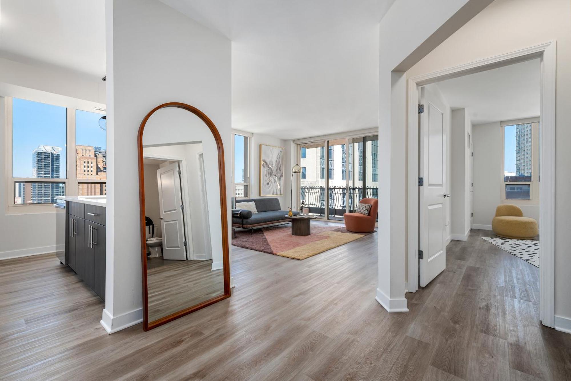 The Bernardin Gold Coast Luxury Apartments Near Magnificent Mile Chicago Kültér fotó