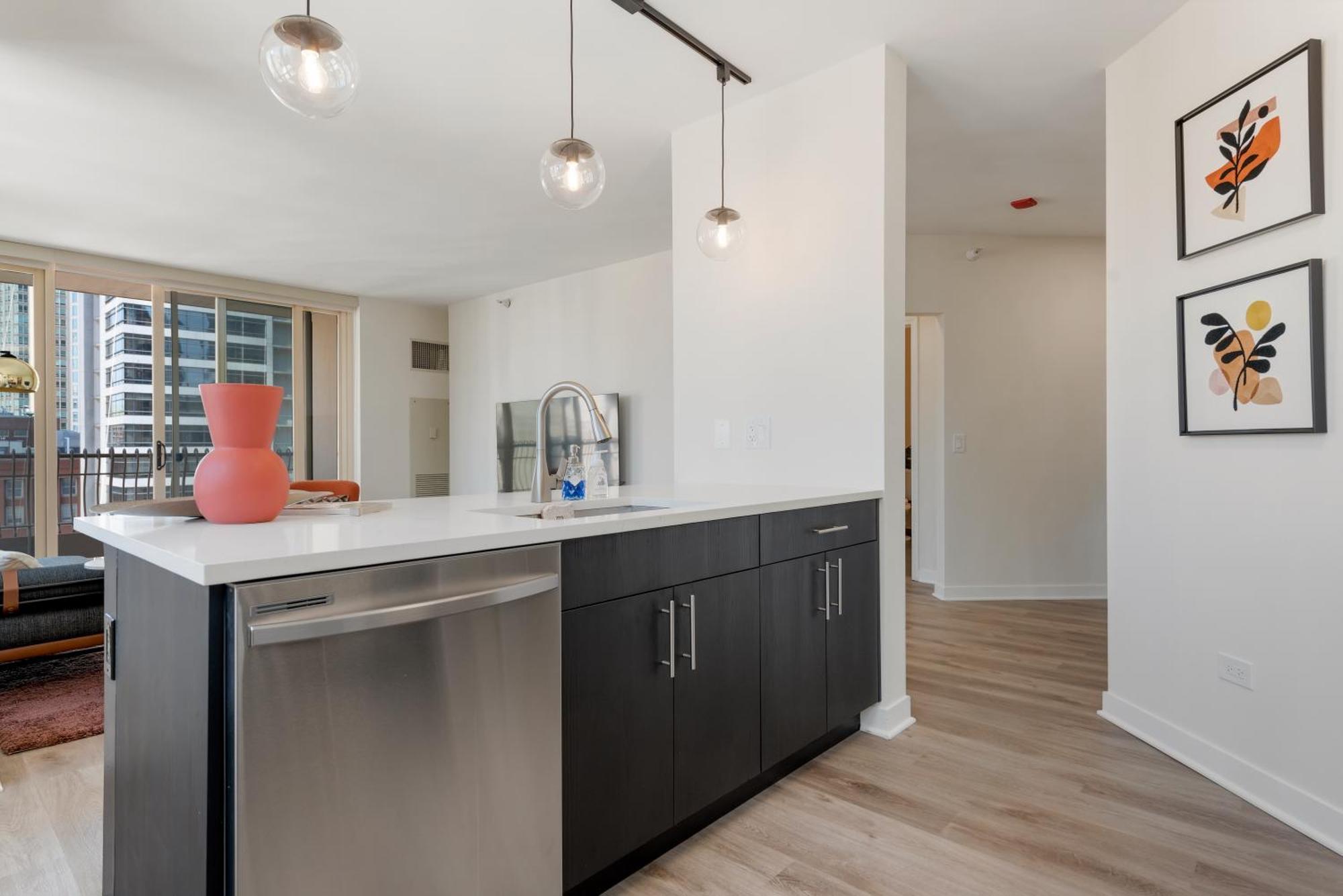 The Bernardin Gold Coast Luxury Apartments Near Magnificent Mile Chicago Kültér fotó